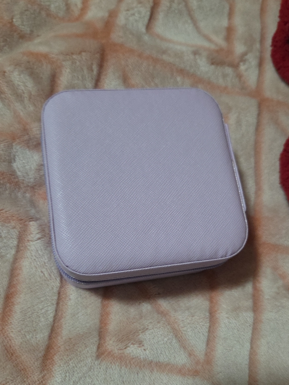 Compact Light Lavender Travel Jewelry Case